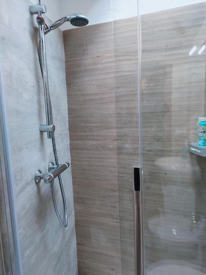 Francigena Viterbo Apartment Con Parcheggio Gratuito A Soli 2 Minuti Exterior foto