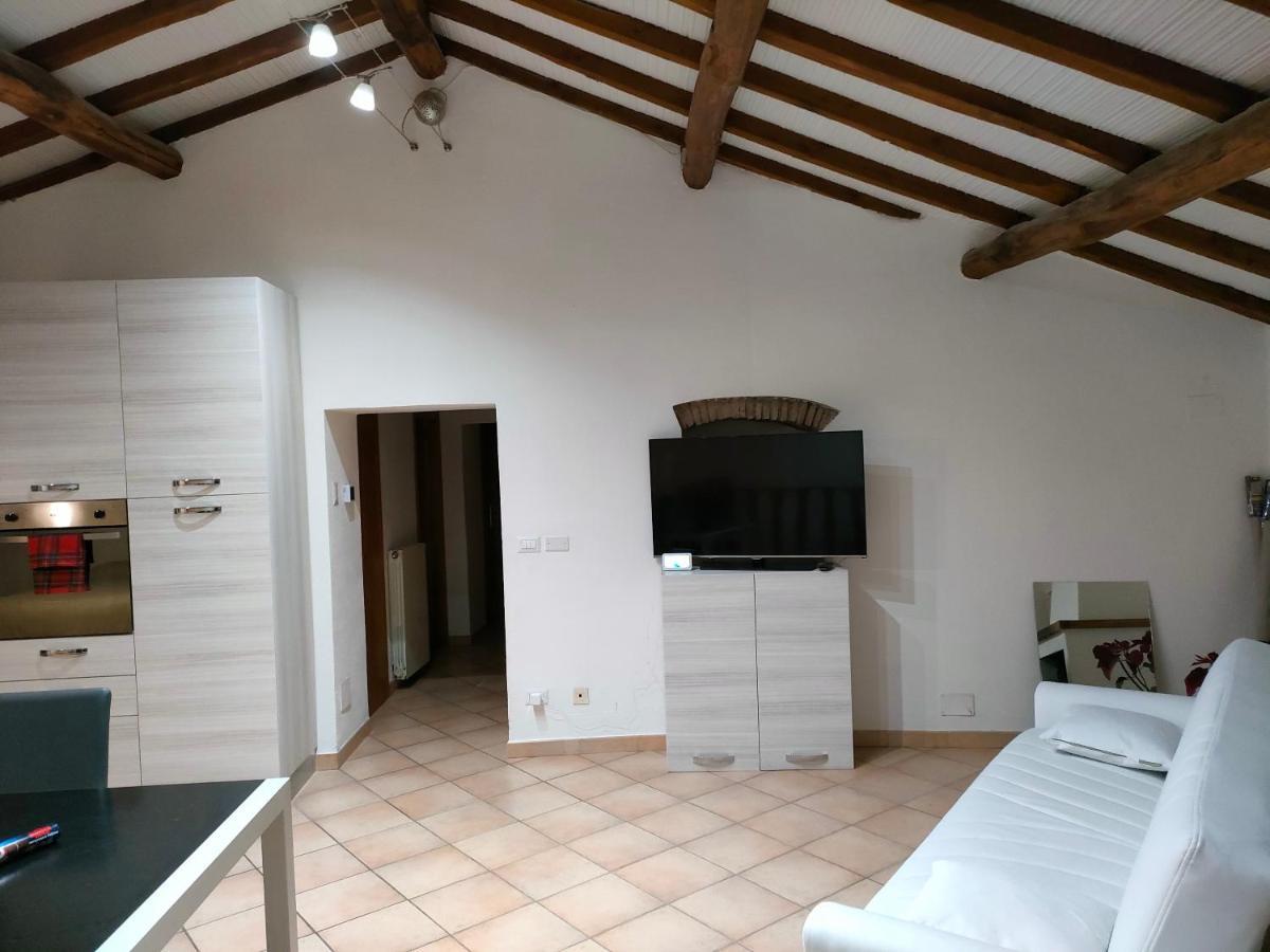 Francigena Viterbo Apartment Con Parcheggio Gratuito A Soli 2 Minuti Exterior foto